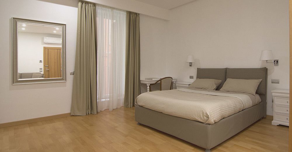 La Strada Parlata Otel Napoli Dış mekan fotoğraf